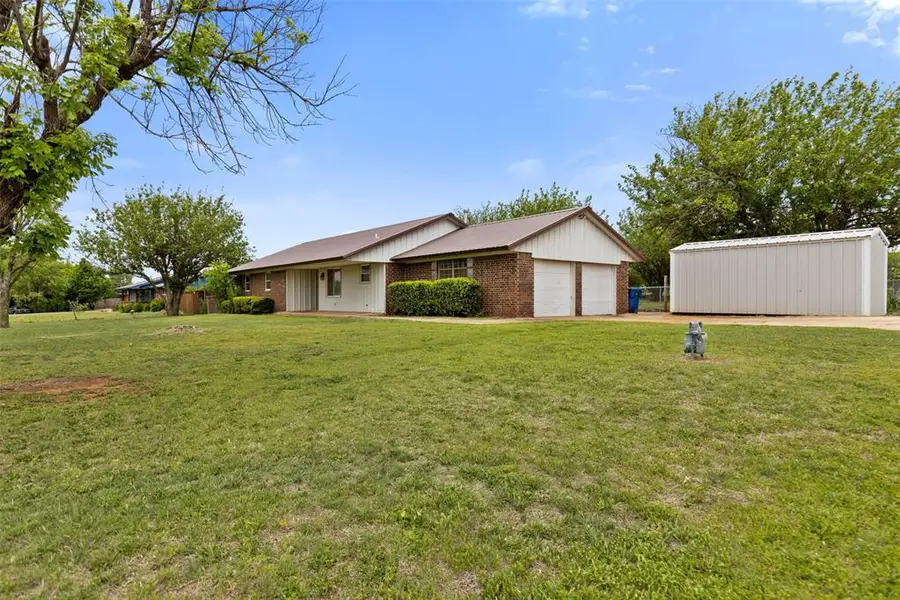 804 NW Tyler Avenue, Piedmont, OK 73078 - #2