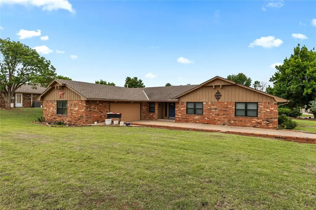 1440 Timber Creek, Weatherford, OK 73096 - #1