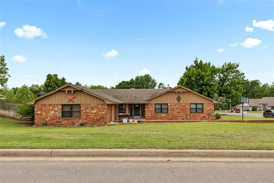1440 Timber Creek, Weatherford, OK 73096 - #2