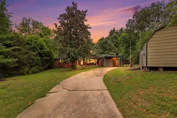 11612 E Sewell Avenue, Choctaw, OK 73020