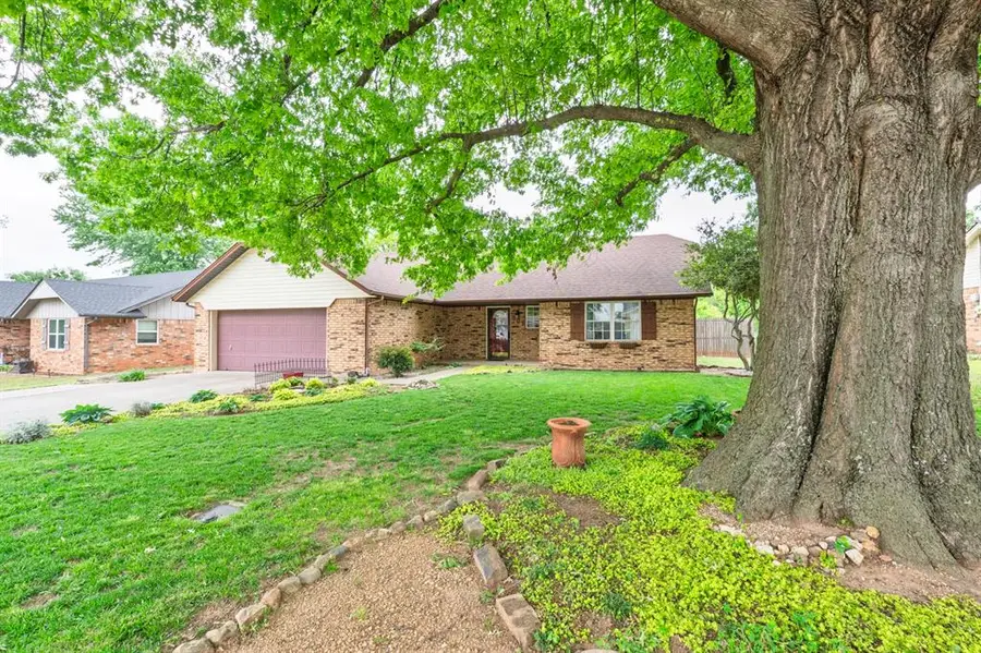 507 Mark Street, Tecumseh, OK 74873 - #2