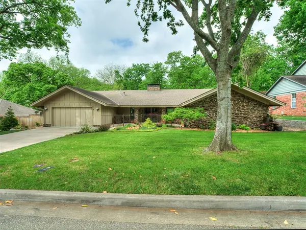 6652 S Jamestown Place, Tulsa, OK 74136