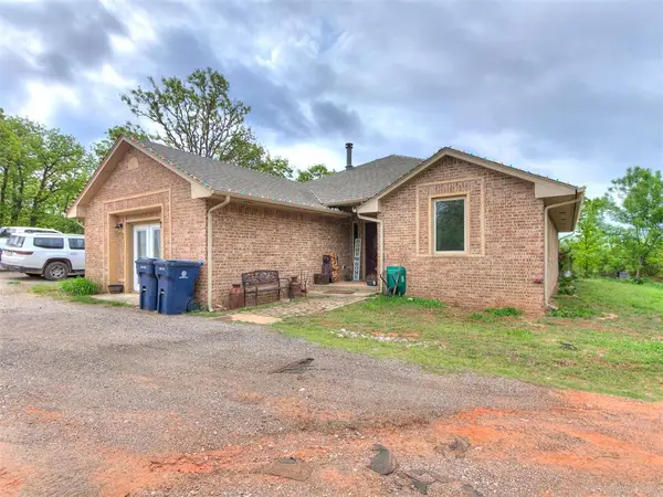 12317 S Choctaw Road, Newalla, OK 74857