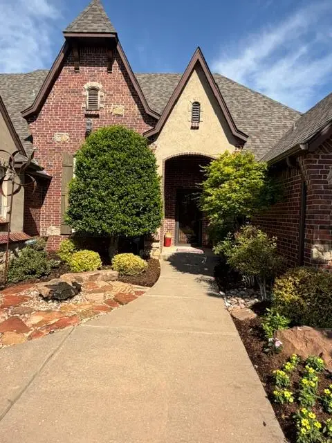 3106 Hampshire Lane, Oklahoma City, OK 73179 - #2