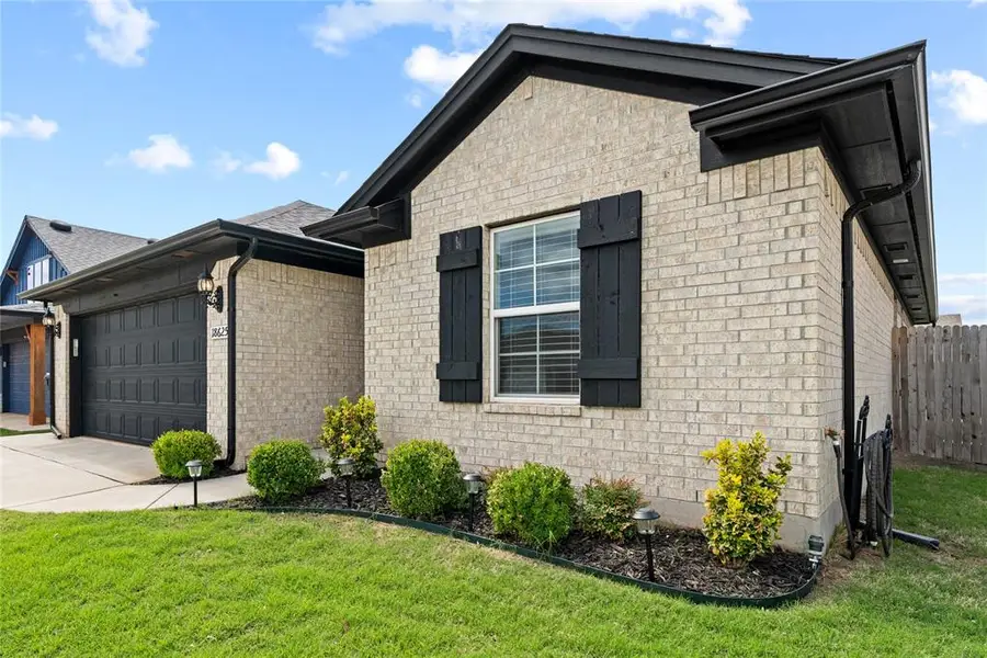 18625 Cantar Drive, Edmond, OK 73012 - #2