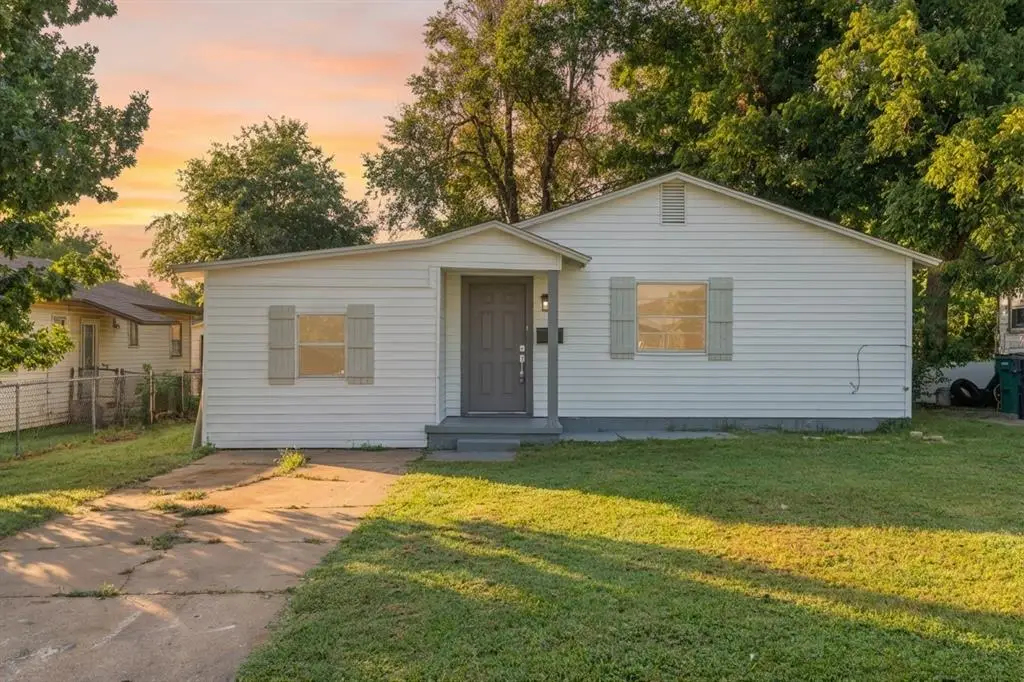 3916 S Youngs Place, Oklahoma City, OK 73119 - #1