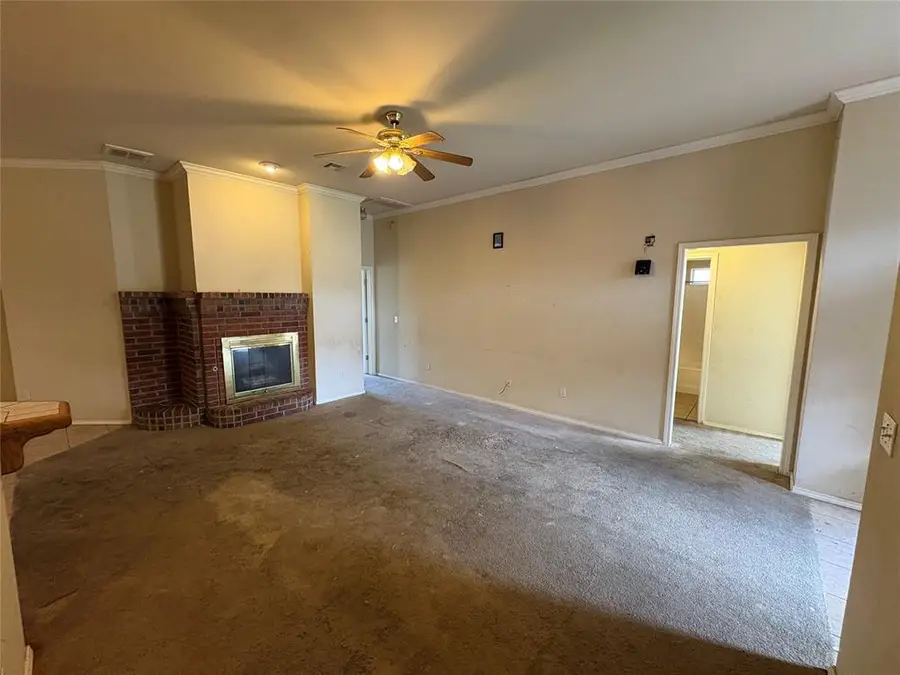 2631 Silvertree Drive, Oklahoma City, OK 73120 - #3