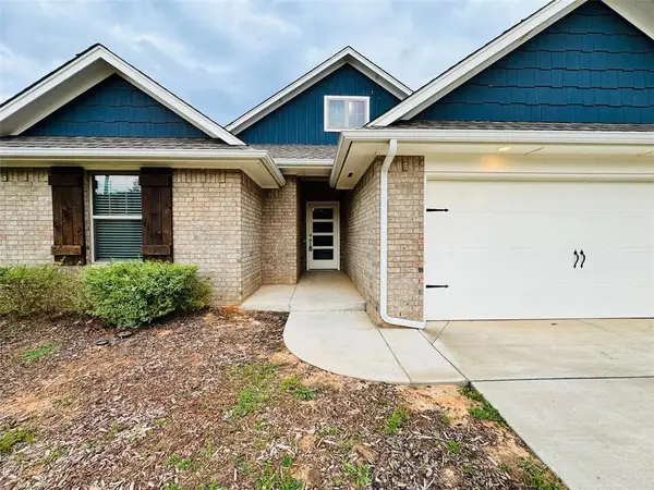 5200 White Gold Avenue, Edmond, OK 73034