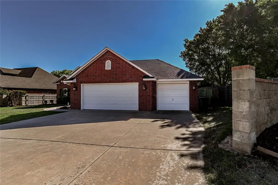 21574 Lake Shadows Drive, Edmond, OK 73012 - #3