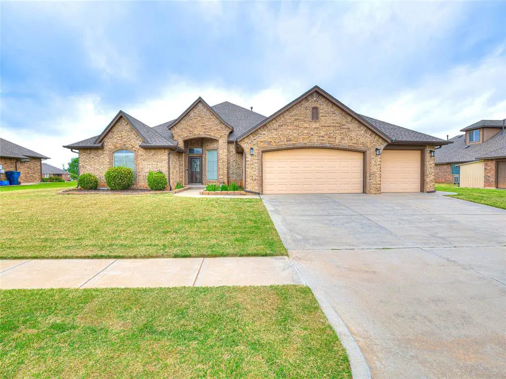 9701 Lakecrest Drive, Oklahoma City, OK 73159 - #1