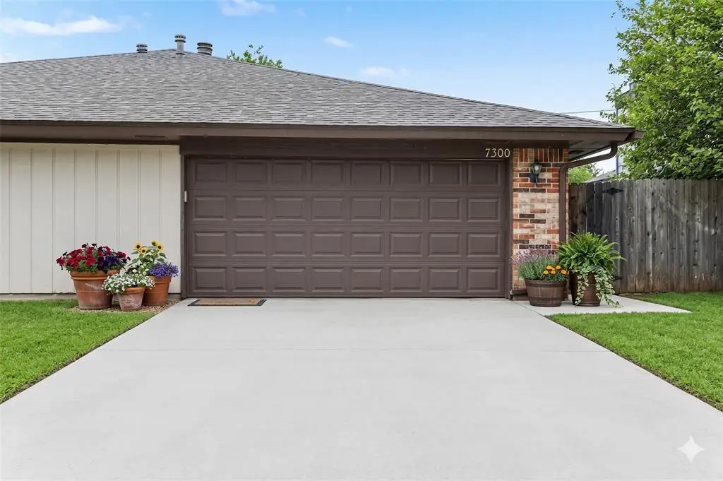 7300 Kings Manor Court, Oklahoma City, OK 73132 - #1