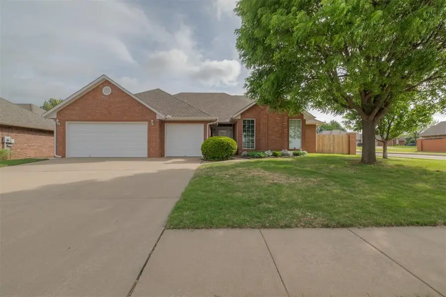 2801 Sterling Drive, Edmond, OK 73012 - #2