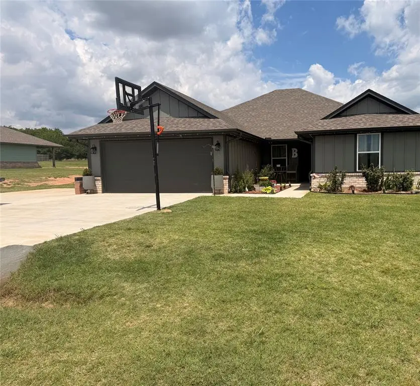 1922 Eli Avenue, Tuttle, OK 73089 - #1