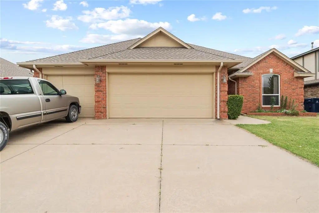 10204 SW 25th Street, Yukon, OK 73099 - #1