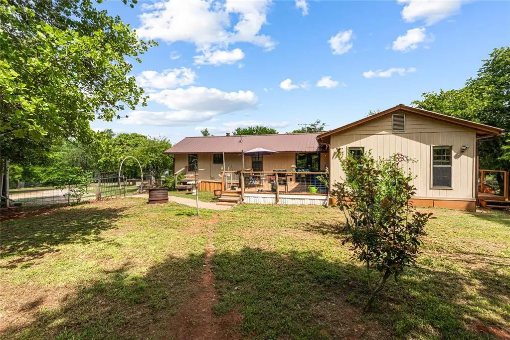 2300 E Oak Lane, Guthrie, OK 73044 - #1