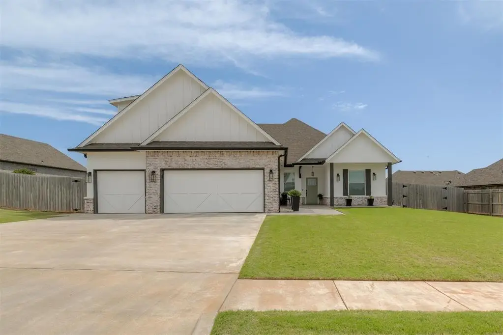 2308 W Mickey Drive, Mustang, OK 73064 - #1