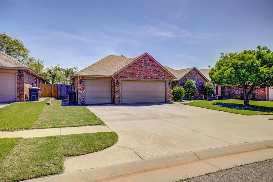 1800 NE 32nd Street, Moore, OK 73160 - #2