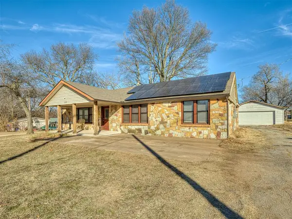 209 W Etowah Road, Noble, OK 73068