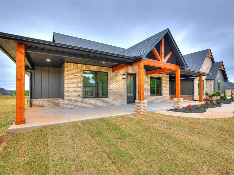 1232 Twin Oaks Drive, Blanchard, OK 73010 - #2