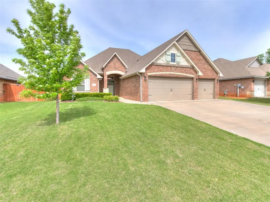 2208 Hidden Prairie Way, Edmond, OK 73013 - #3