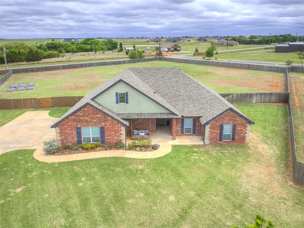 25043 Emerald Way, Cashion, OK 73016 - #1