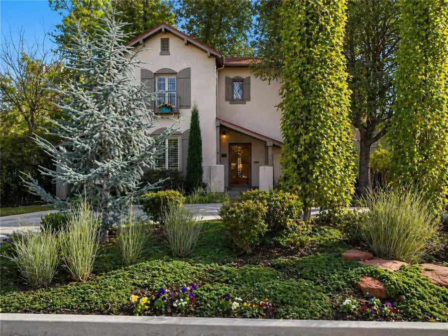 900 NW 14th Street, Oklahoma City, OK 73106 - #2