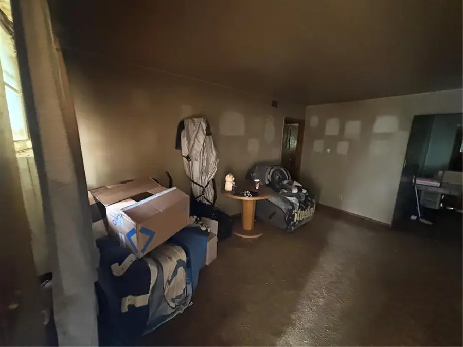 3905 Parkwoods Lane, Midwest City, OK 73110 - #3