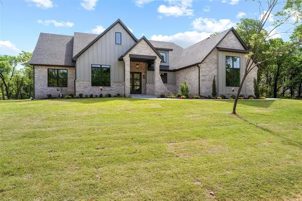 13000 Stagecoach Trail, Arcadia, OK 73007