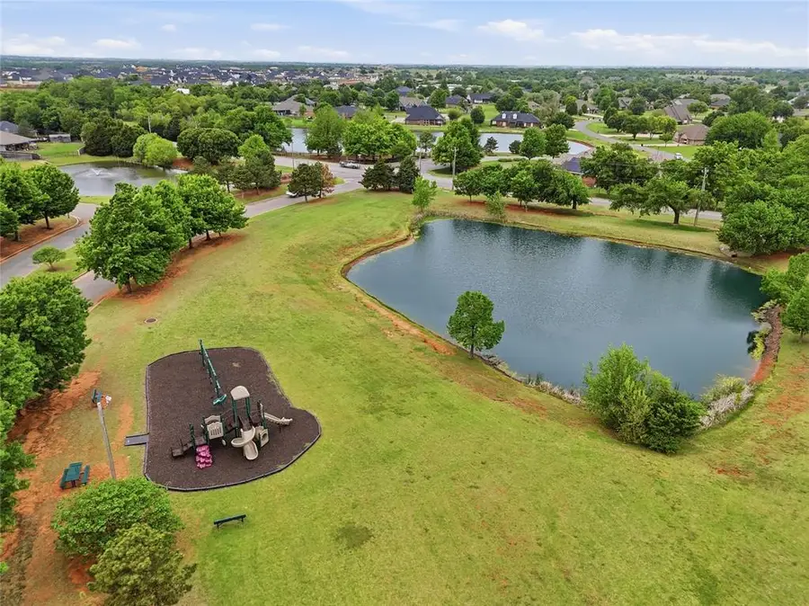 21969 Homesteaders Place, Edmond, OK 73012 - #2