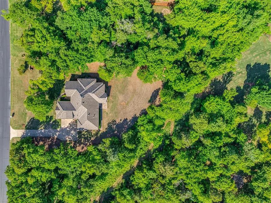 2025 Arbor Valley Drive, Edmond, OK 73025 - #2