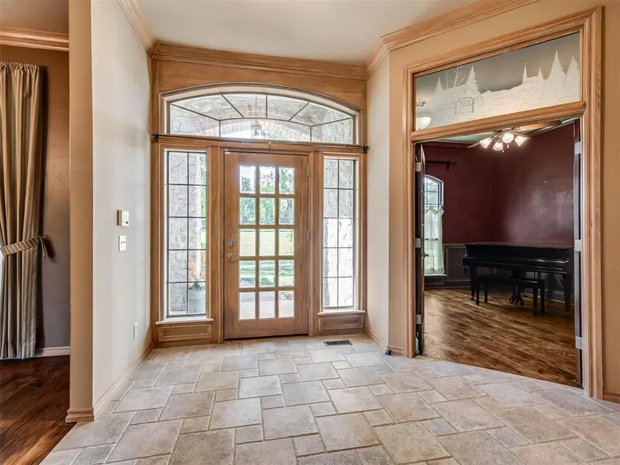 2025 Arbor Valley Drive, Edmond, OK 73025 - #3