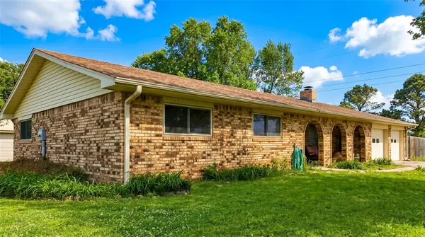 701 Highway 110 Highway, Davis, OK 73030