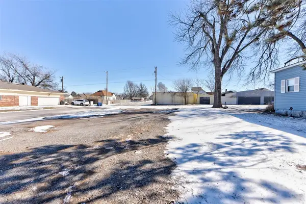 320 N Choctaw Avenue, El Reno, OK 73036