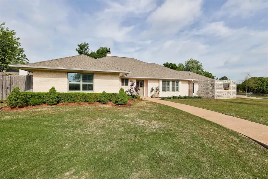 2334 NW 58th Circle, Oklahoma City, OK 73112 - #2