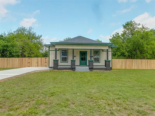 1624 W Idaho Avenue, Chickasha, OK 73018