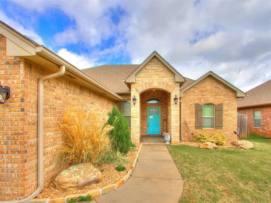 11313 SW 41st Terrace, Mustang, OK 73064 - #3