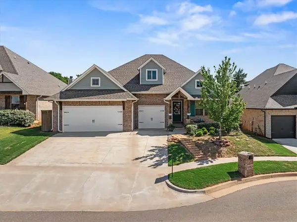 8208 Poplar Drive, Edmond, OK 73034