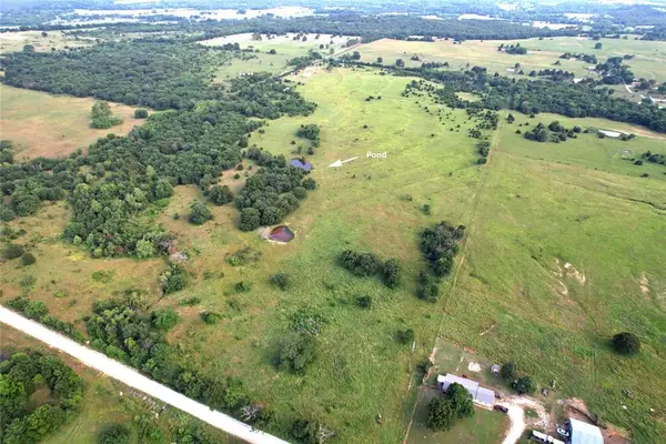 2215 N 382 Rd Road, Wetumka, OK 74884