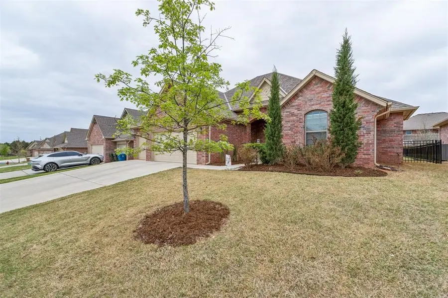 532 Dardanelle Pass, Edmond, OK 73025 - #2