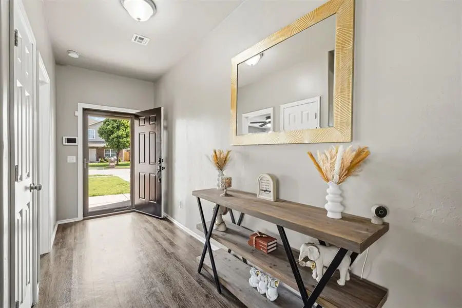 9209 NW 71st Street, Yukon, OK 73099 - #3