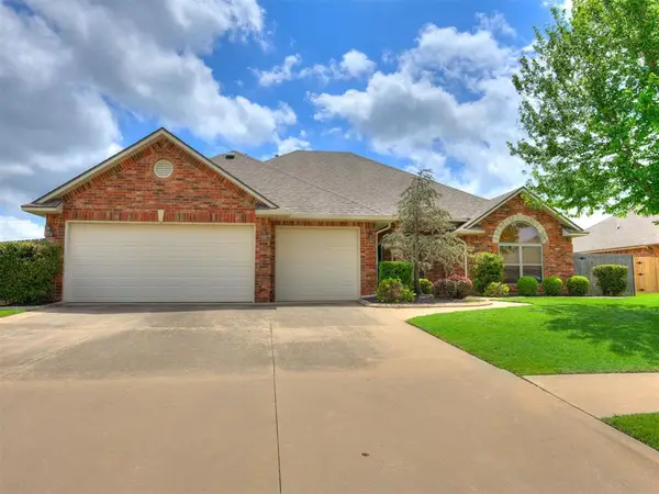 2100 SW 33rd Street, Moore, OK 73170