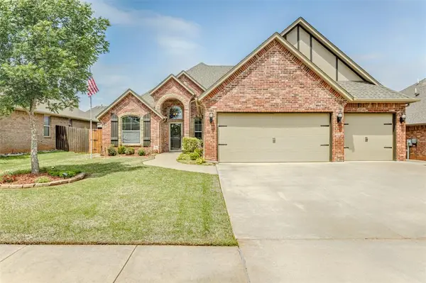 8609 SW 66th Place, Oklahoma City, OK 73169