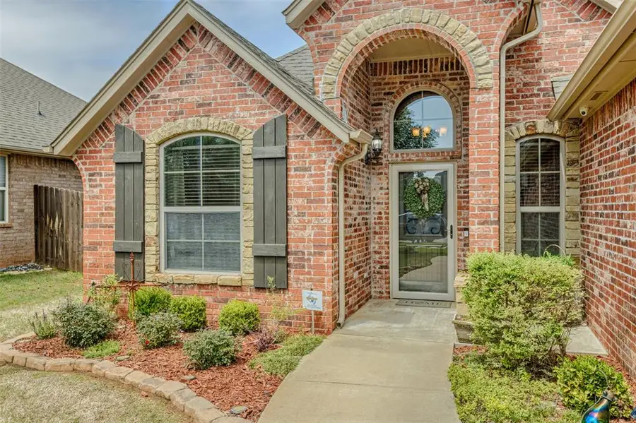 8609 SW 66th Place, Oklahoma City, OK 73169 - #2