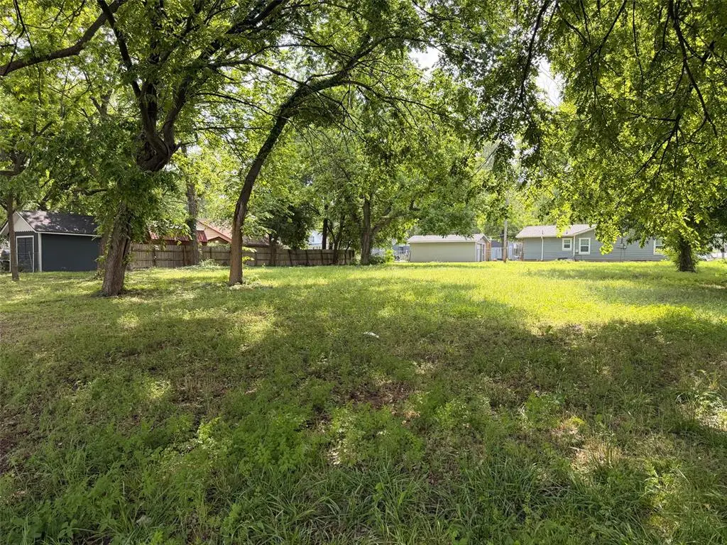 509 E Chickasaw Street, Wynnewood, OK 73098 - #1