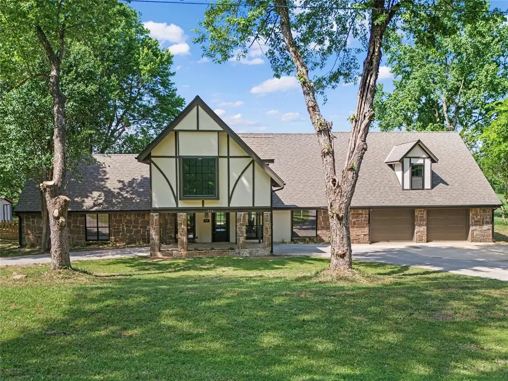 839 E Burr Oak Road, Norman, OK 73072 - #1