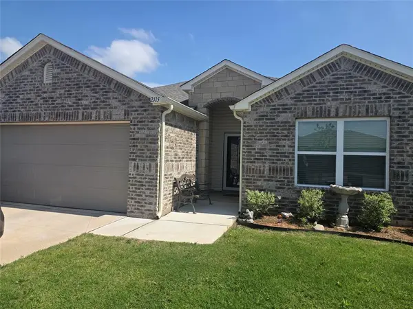 2115 Ridge Way Street, Chickasha, OK 73018