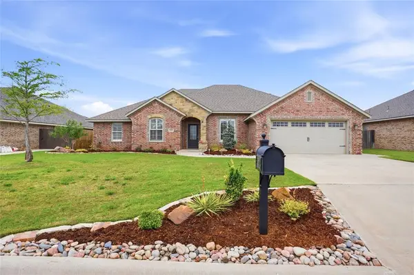 3009 Stephanie Lane, Altus, OK 73521