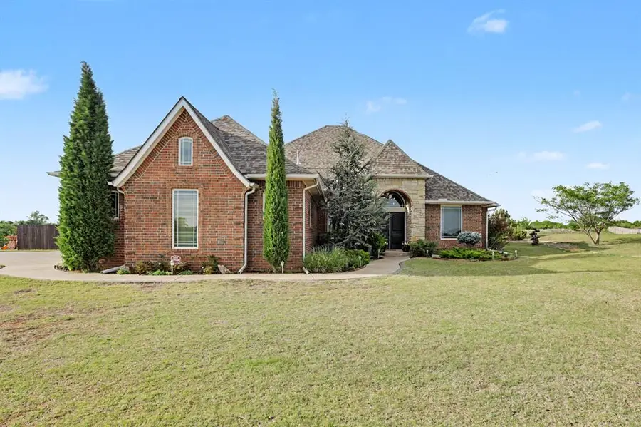 301 Meadow Lark Lane, Blanchard, OK 73010 - #2