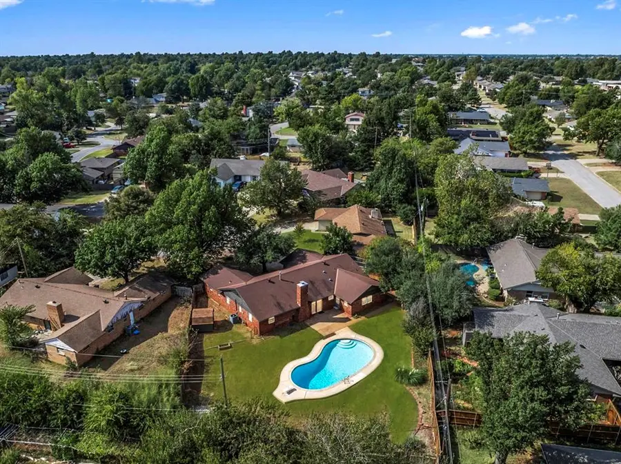6308 NW 62nd Circle, Oklahoma City, OK 73122 - #2