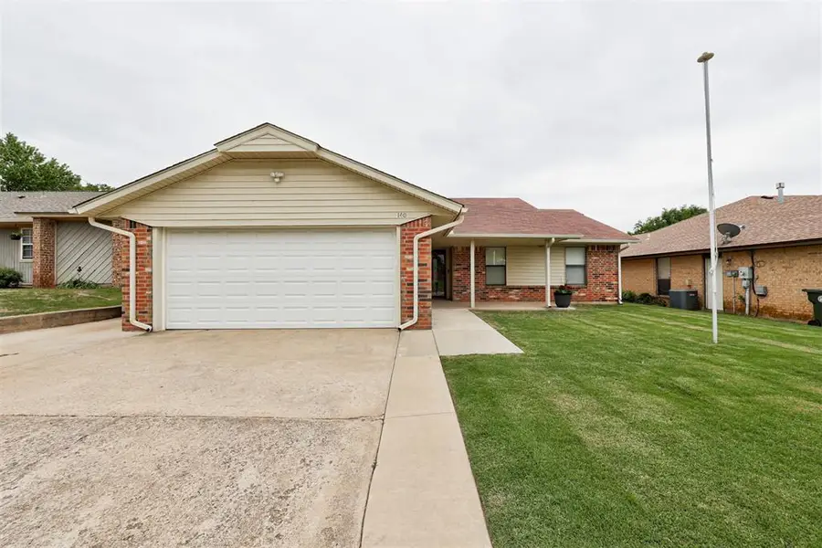140 Oak Tree Lane, Midwest City, OK 73130 - #2